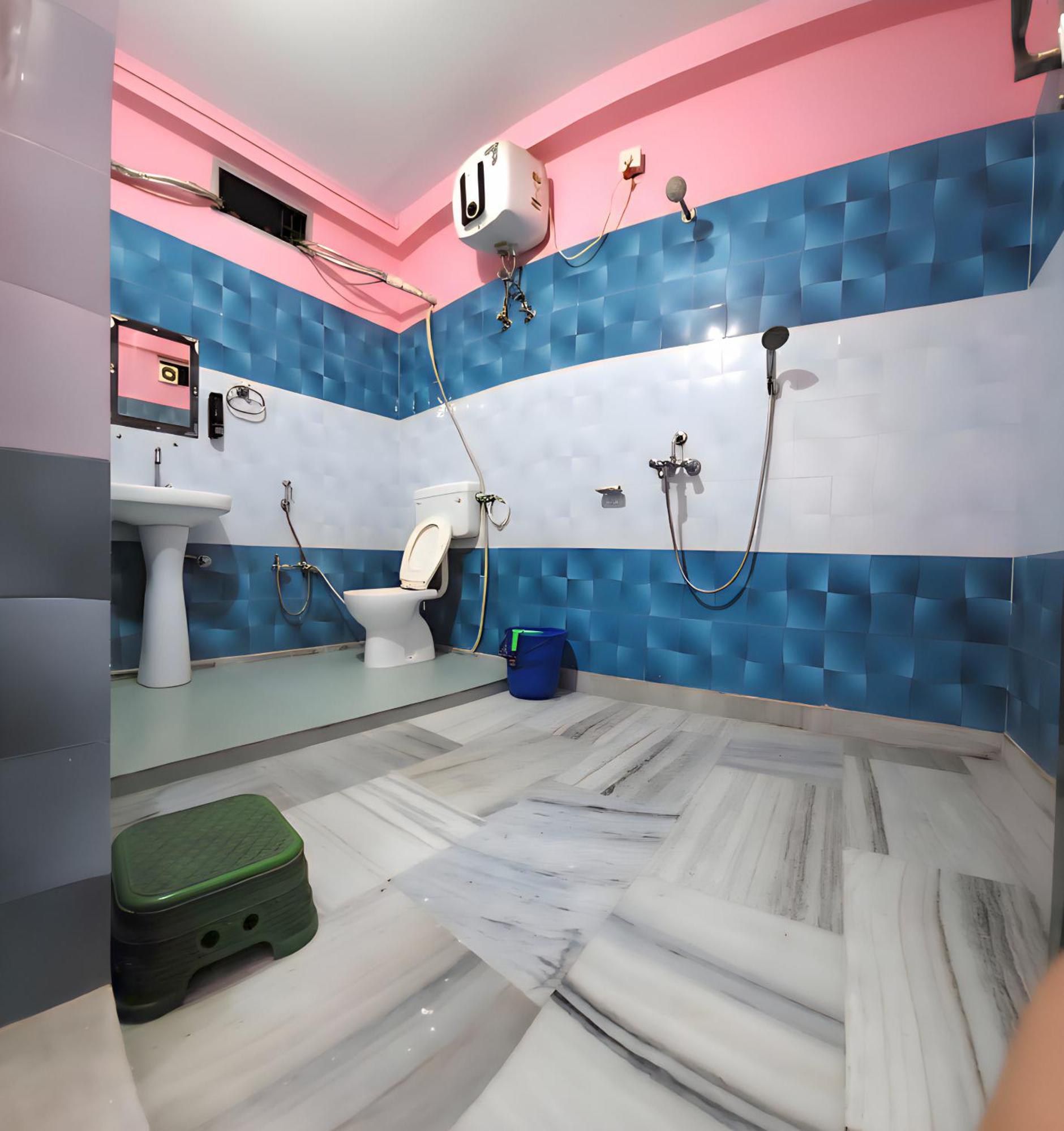 Banjara House N Cafe Hostel - Varanasi — Photos 3