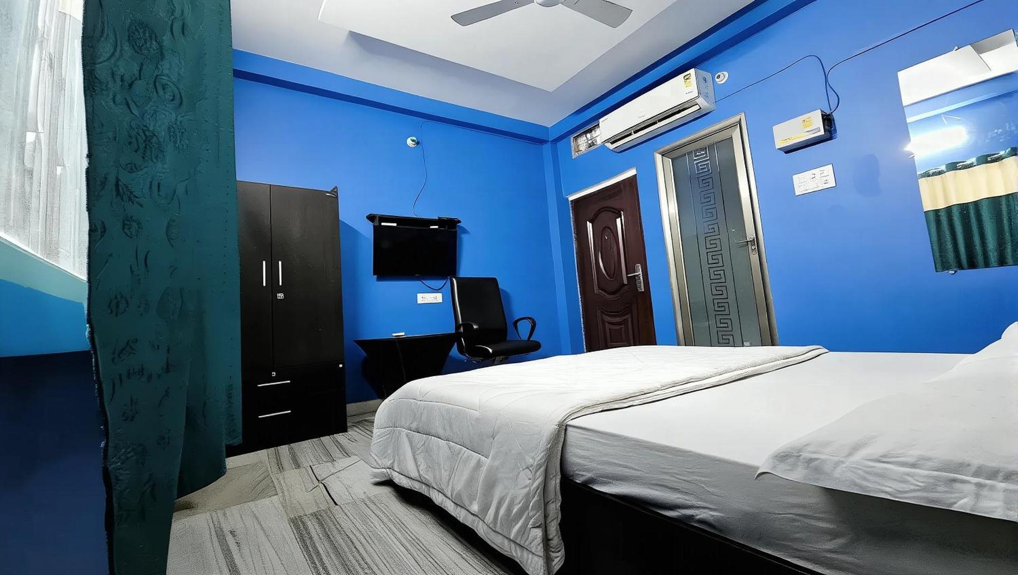 Banjara House N Cafe Hostel - Varanasi — Photos 1